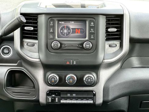 Used 2024 RAM 3500 Tradesman w/ Chrome Appearance Group image 26