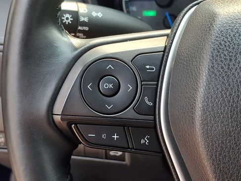 Used 2023 Toyota Venza LE AWD/4WD image 21