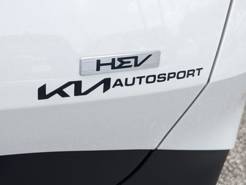 Used 2024 Kia Sportage LX image 13