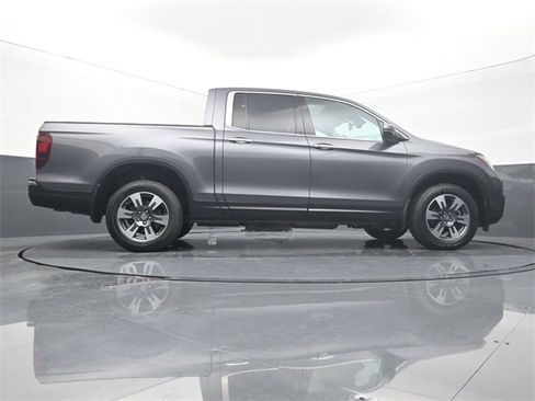 Used 2019 Honda Ridgeline RTL-E image 12