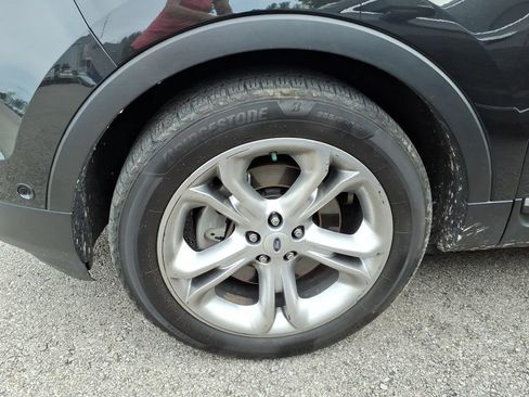 Used 2015 Ford Explorer Limited w/ Equipment Group 302A AWD/4WD image 5