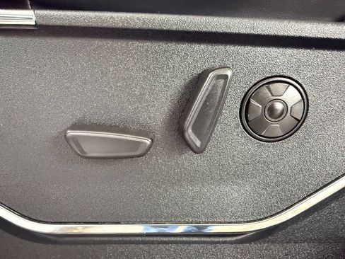Used 2024 Ford F250 Platinum AWD/4WD image 19