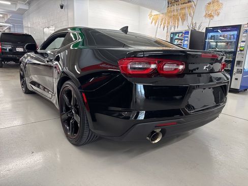 Used 2019 Chevrolet Camaro LT image 10