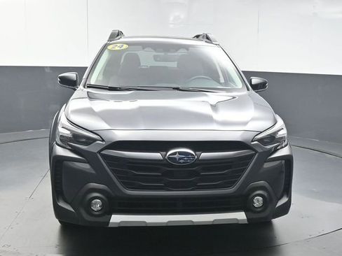 Used 2024 Subaru Outback Limited AWD/4WD image 3