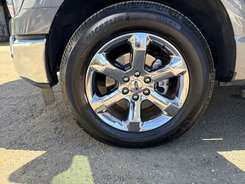 Certified 2022 Ford F150 XLT w/ Equipment Group 302A High image 27