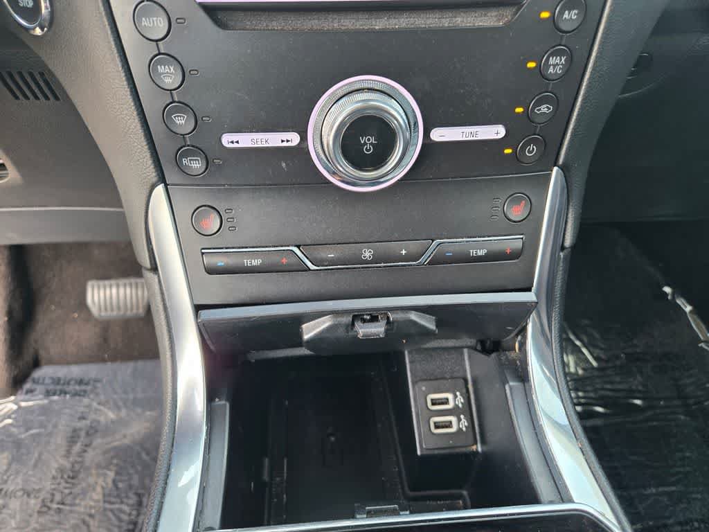 Used 2019 Ford Edge Titanium AWD/4WD image 15