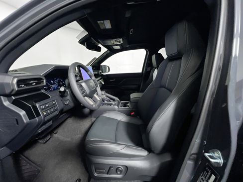 New 2026 Toyota 4Runner Limited image 14