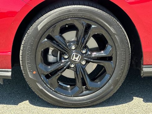 Used 2025 Honda Accord SE image 25
