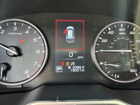 Used 2025 Subaru Outback Onyx Edition image 16