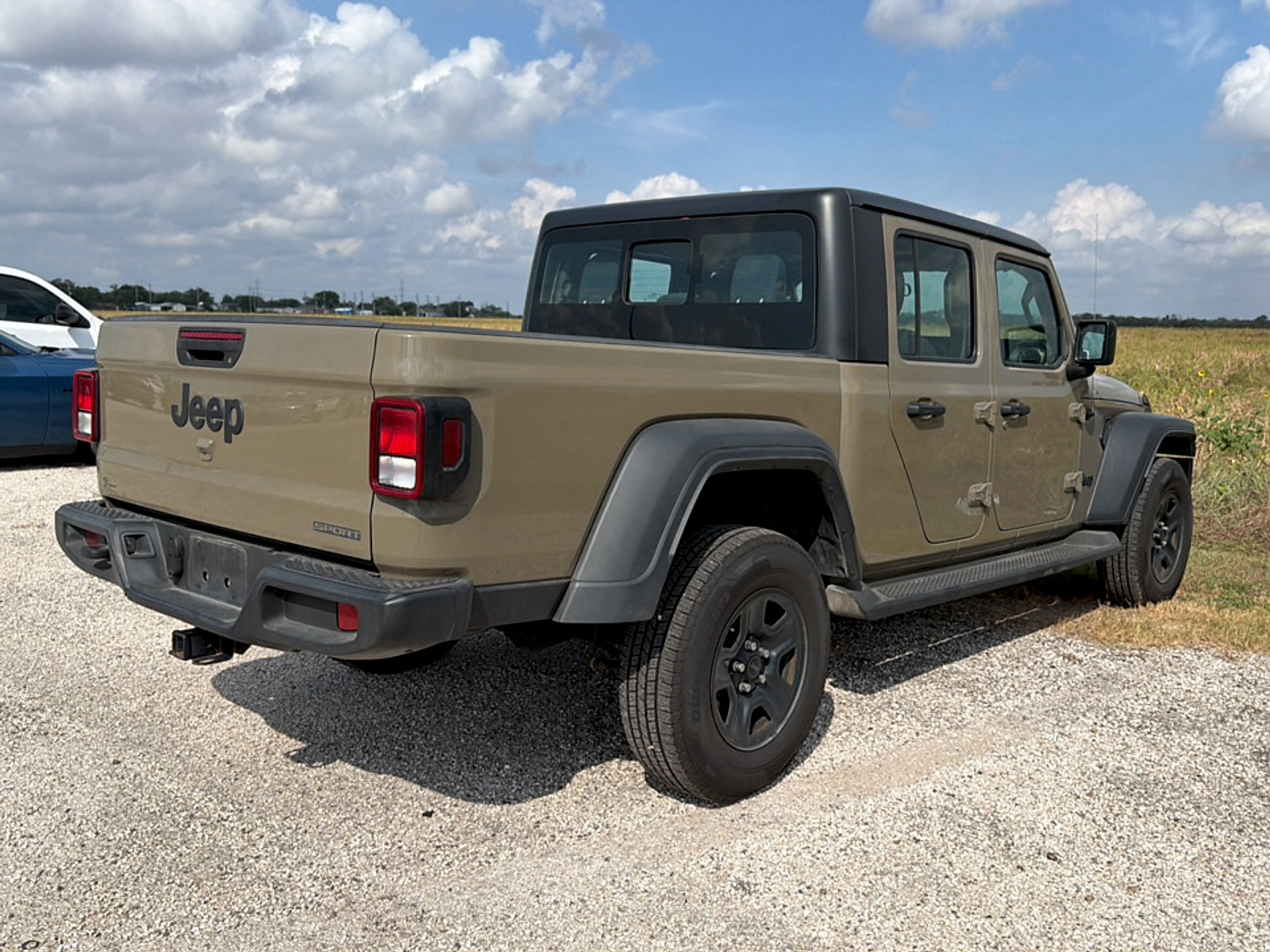 Used 2020 Jeep Gladiator Sport AWD/4WD image 7