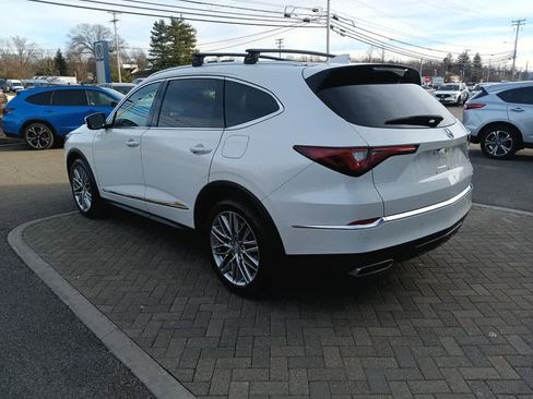 Used 2023 Acura MDX SH-AWD w/ Advance Package image 4