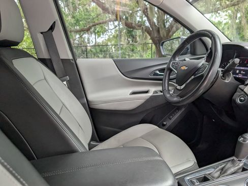 Used 2021 Chevrolet Equinox Premier FWD image 13