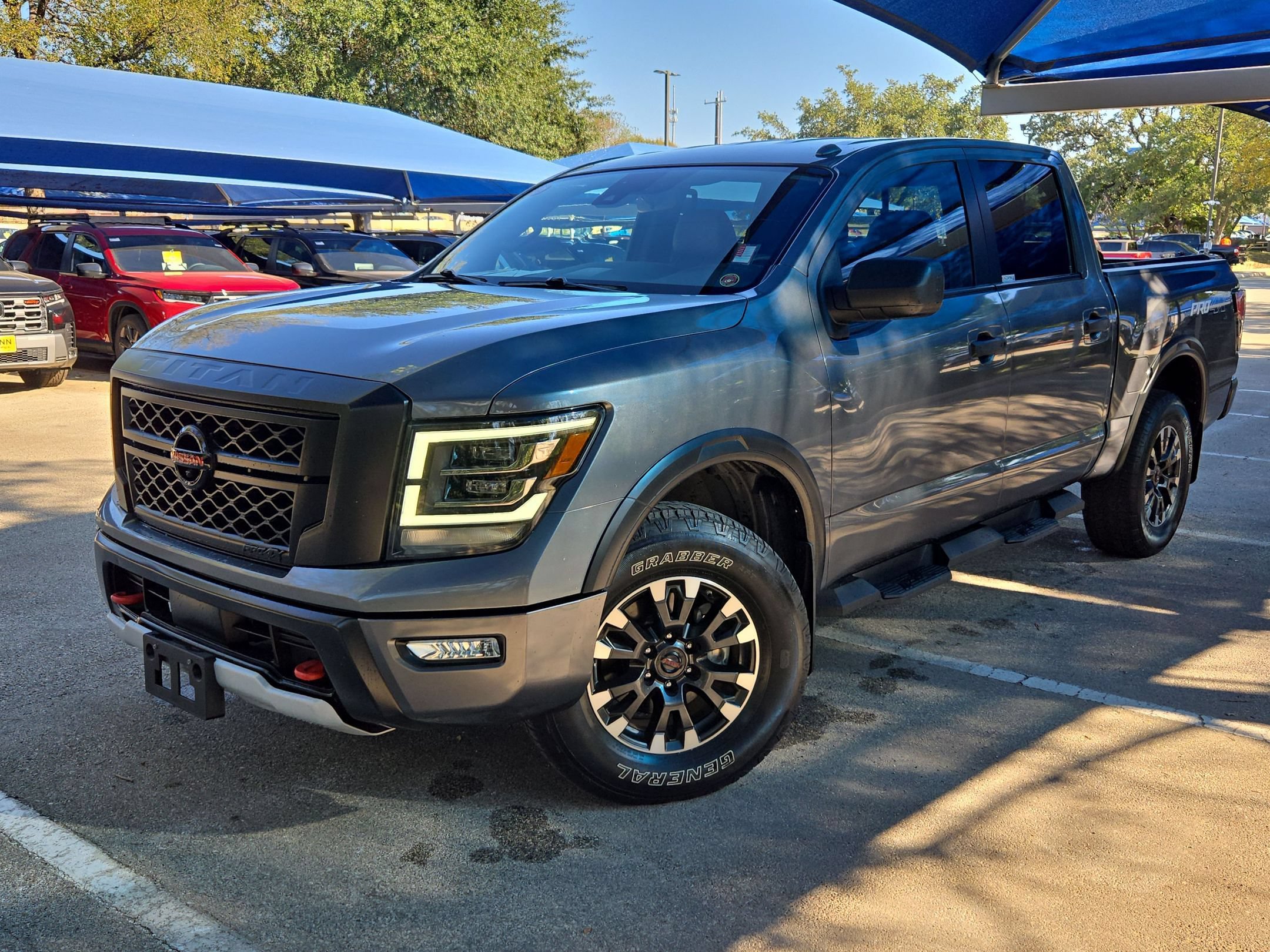 Used 2021 Nissan Titan PRO-4X w/ Off Road Protection Package AWD/4WD image 7