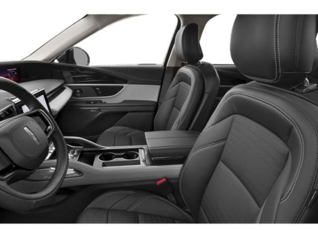 Used 2024 Lincoln Nautilus Premier AWD/4WD image 8
