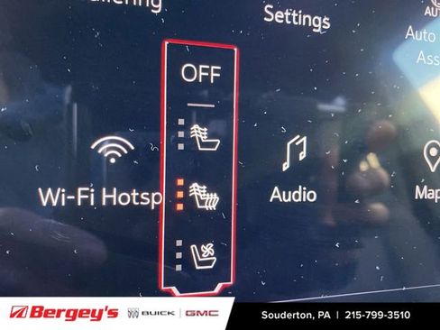 Certified 2025 GMC Yukon XL Denali image 38