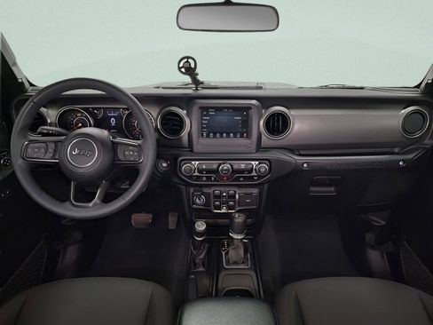 Used 2023 Jeep Wrangler Unlimited Sport AWD/4WD image 15