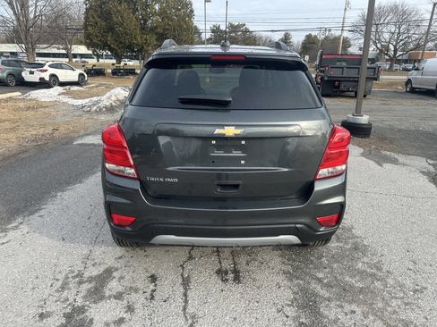 Used 2020 Chevrolet Trax LT w/ LT Convenience Package AWD/4WD image 4