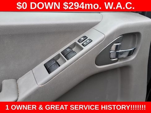 Used 2012 Nissan Frontier SV w/ SV Premium Utility Pkg image 6