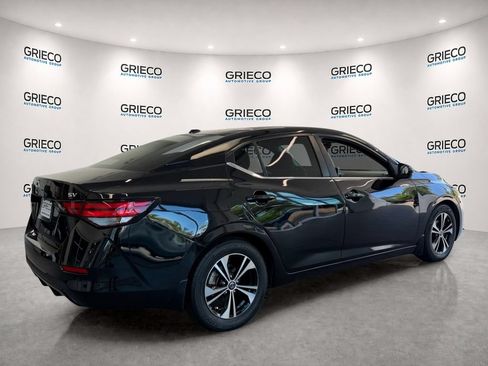 Used 2022 Nissan Sentra SV FWD image 7