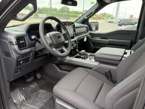 New 2026 Ford F150 XLT w/ Equipment Group 302A MID AWD/4WD image 11