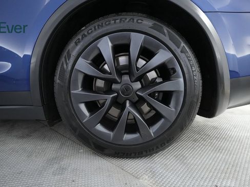 Used 2023 Tesla Model X AWD/4WD image 9