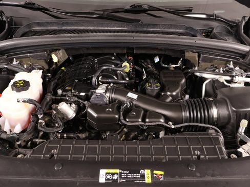 Used 2023 Jeep Grand Cherokee L Laredo AWD/4WD image 20
