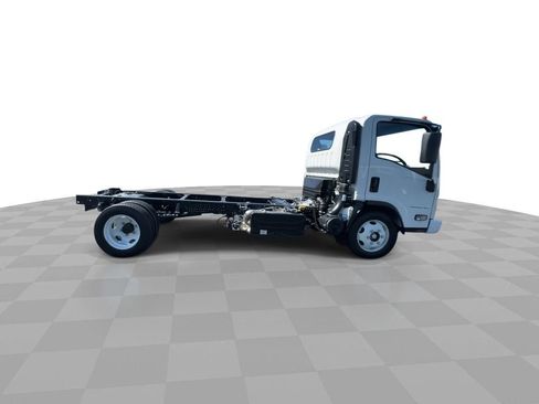 New 2024 Chevrolet Low Cab Forward 5500XD image 17