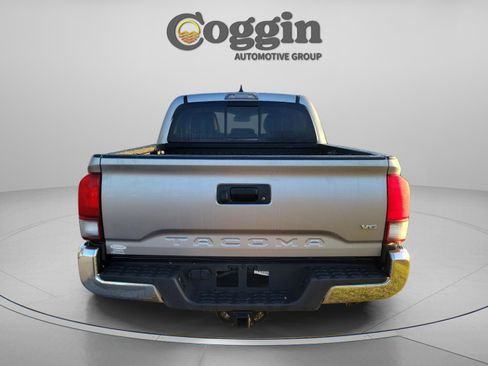 Used 2021 Toyota Tacoma SR5 image 2