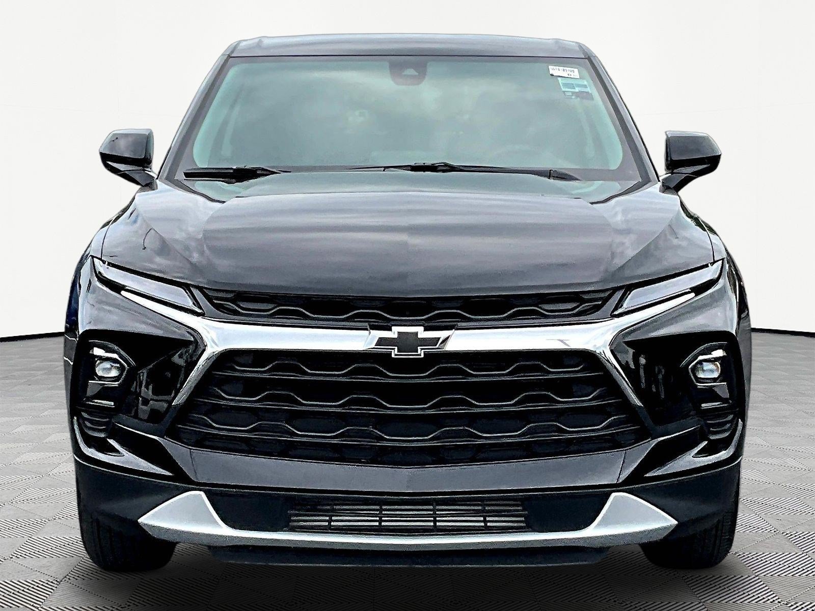 New 2026 Chevrolet Blazer LT FWD image 2