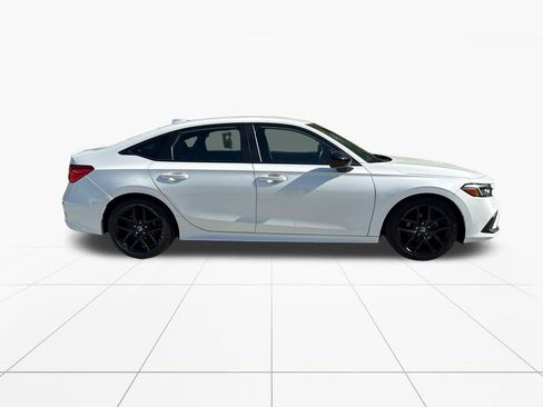 Used 2023 Honda Civic Sport image 10