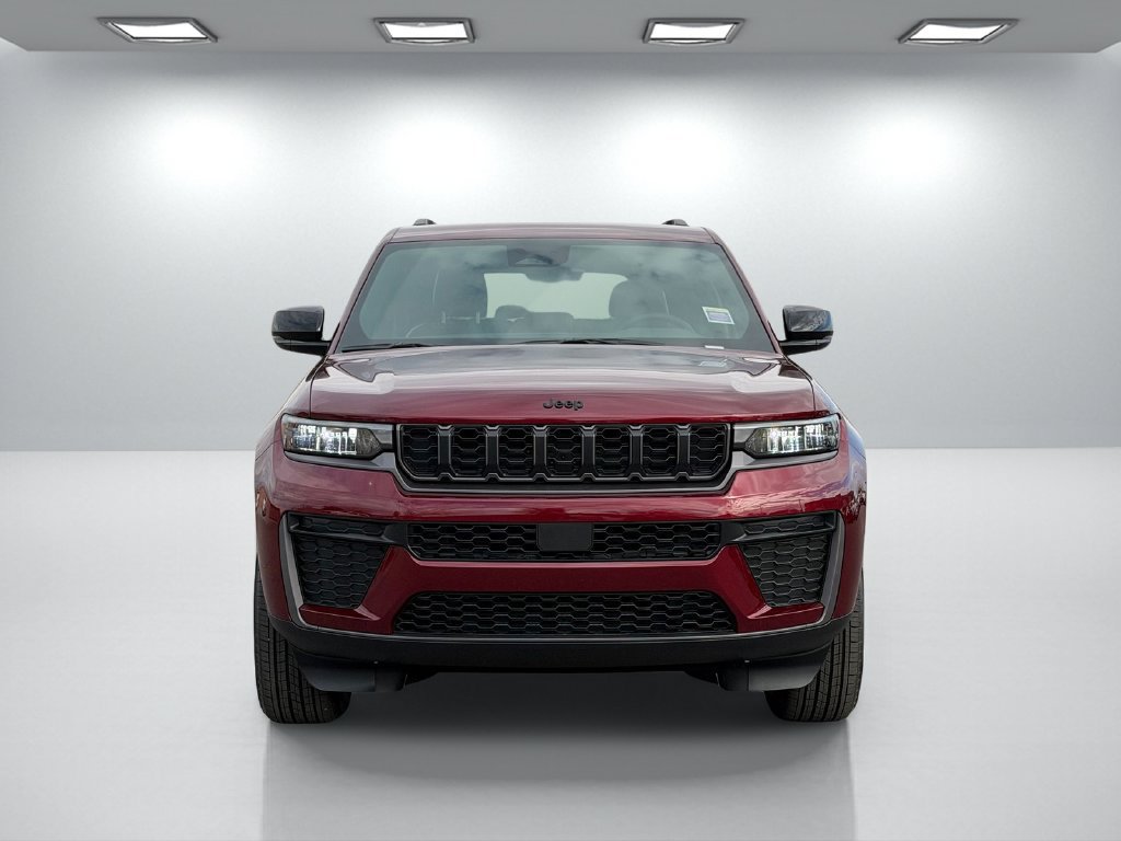 New 2026 Jeep Grand Cherokee Altitude RWD image 9