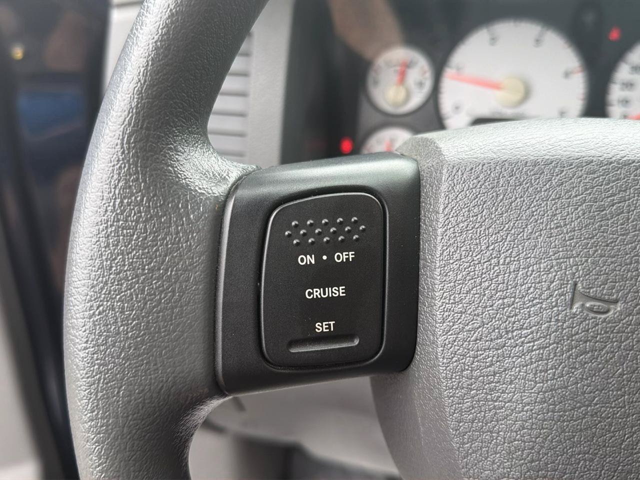 Used 2006 Dodge Ram 3500 Truck SLT AWD/4WD image 14
