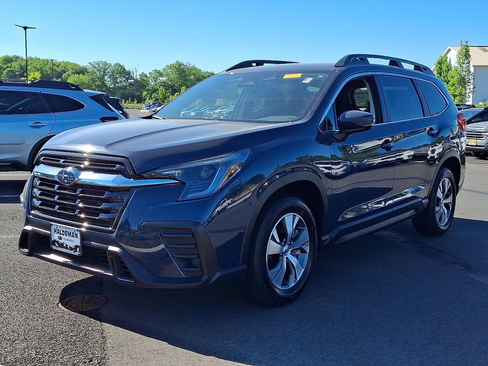 Certified 2025 Subaru Ascent Premium AWD/4WD image 3