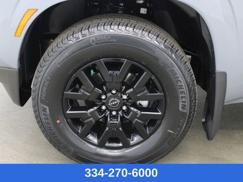 New 2026 Nissan Frontier SV image 25