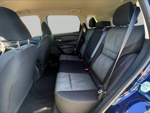 Used 2025 Nissan Rogue SV AWD/4WD image 22