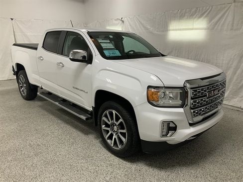Used 2021 GMC Canyon Denali image 5