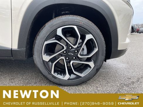 New 2026 Chevrolet Trax RS w/ Driver Confidence Package FWD image 50