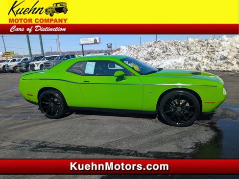 Used 2017 Dodge Challenger GT w/ Technology Group image 1