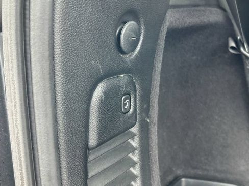Used 2018 Dodge Durango Citadel w/ Technology Group AWD/4WD image 13