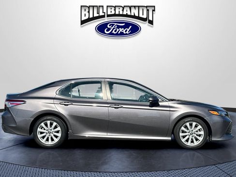 Used 2020 Toyota Camry LE FWD image 2