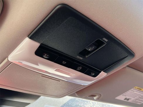 New 2025 Nissan Altima 2.5 SV w/ SV Special Edition Package image 13