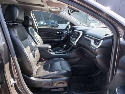 Used 2019 GMC Acadia SLT AWD/4WD image 18