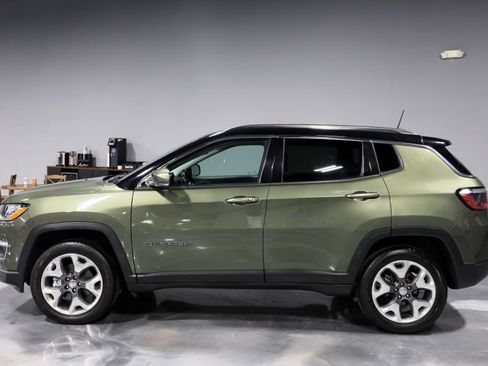 Used 2021 Jeep Compass Limited AWD/4WD image 4