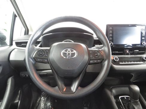 Used 2021 Toyota Corolla LE w/ Carpet Mat Package (TMS) FWD image 14