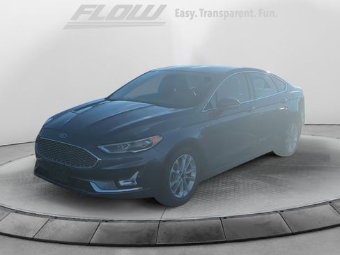 Used 2019 Ford Fusion Energi Titanium image 3