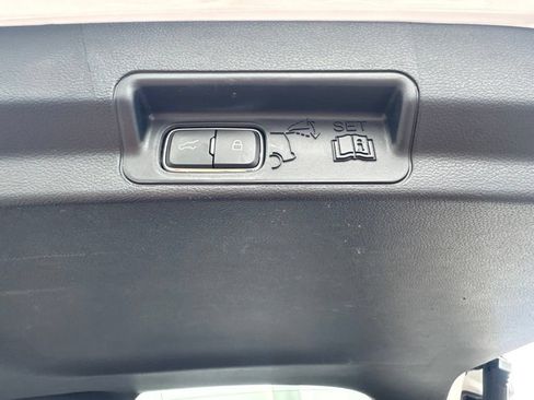 Used 2025 Ford Explorer ST-Line RWD image 7