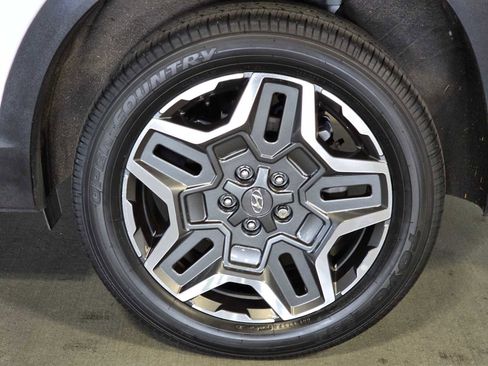 Used 2022 Hyundai Santa Fe Limited w/ Cargo Package image 8