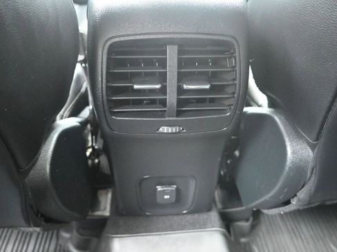 Used 2020 Ford Escape SEL image 29