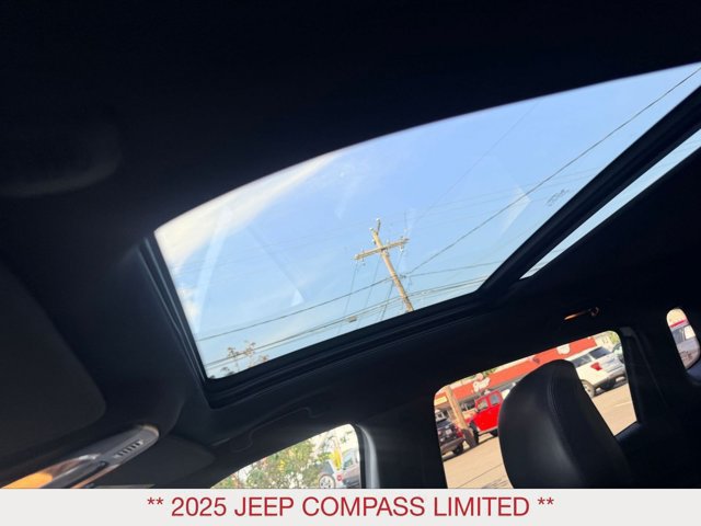 Certified 2025 Jeep Compass Limited w/ High Altitude Package AWD/4WD image 19
