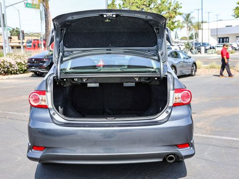 Used 2011 Toyota Corolla S image 25